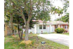 934 SW 9th Ct, Homestead, FL 33034, Sold 05/31/22