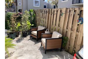 15375 SW 105th Ln APT 8, Miami, FL 33196, Sold 06/14/22