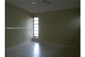 10830 SW 72nd St APT 15, Miami, FL 33173, Sold 08/31/22