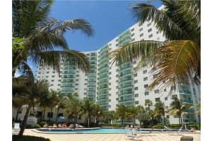 3001 S Ocean Dr APT 1039, Hollywood, FL 33019, Sold 11/15/22