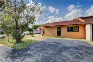 9321 SW 7th Ln, Miami, FL 33174, Sold 06/03/22