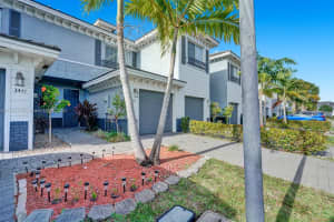 3445 NW 13th St, Lauderhill, FL 33311, Sold 06/16/22