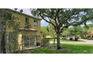 10120 SW 21st St, Miramar, FL 33025, Sold 05/27/22