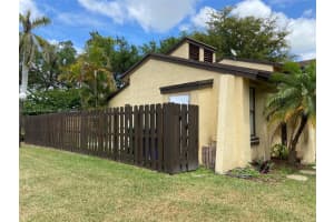 6701 SW 127th Pl, Miami, FL 33183, Sold 06/17/22