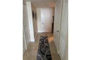 186 SE 12th Terrace APT 2104, Miami, FL 33131, Sold 05/17/22