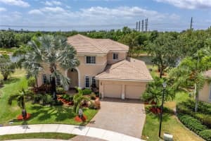 19060 SW 65th St, Fort Lauderdale, FL 33332, Sold 06/13/22