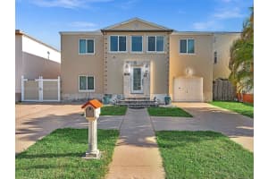 12023 SW 271st Terrace, Homestead, FL 33032, Sold 09/12/22