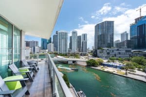 92 SW 3rd St APT 1201, Miami, FL 33130, Sold 08/13/22
