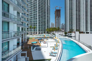 92 SW 3rd St APT 1201, Miami, FL 33130, Sold 08/13/22