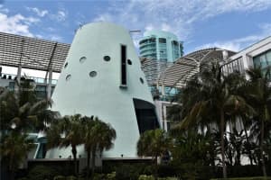 6000 Collins Ave APT 106, Miami Beach, FL 33140, Sold 06/03/22
