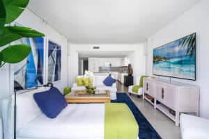 88 SW 7th St Apt 3110, Miami, FL 33130, Sold 06/14/22