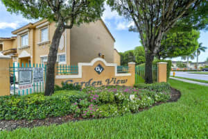 7231 NW 174th Terrace APT 203, Hialeah, FL 33015, Sold 06/03/22