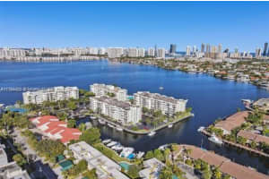 16565 NE 26th Ave #4e, Aventura, FL 33160, Sold 07/11/22