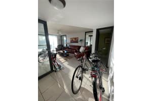 16565 NE 26th Ave #4e, Aventura, FL 33160, Sold 07/11/22