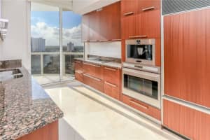 15901 Collins Ave, Sunny Isles Beach, FL 33160, Sold 09/30/22