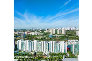 3029 NE 188th St APT 825, Aventura, FL 33180, Sold 07/29/22