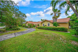 480 Rovino Ave, Coral Gables, FL 33156, Sold 06/03/22