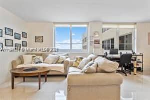 5005 Collins Ave, Miami Beach, FL 33140, Sold 11/22/22