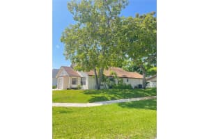 1466 Summit Run Cir, West Palm Beach, FL 33415, Sold 08/15/22