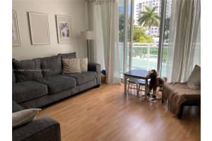 3000 S Ocean Dr APT 122, Hollywood, FL 33019, Sold 08/30/22