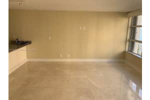 1440 Brickell Bay Dr APT 710, Miami, FL 33131, Sold 05/20/22