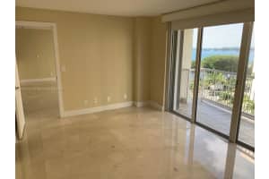 1440 Brickell Bay Dr APT 710, Miami, FL 33131, Sold 05/20/22