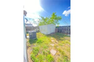 21740 NW 3rd St, Pembroke Pines, FL 33029, Sold 06/15/22