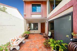 840 W 40th Dr, Hialeah, FL 33012, Sold 06/23/22