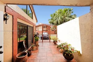 840 W 40th Dr, Hialeah, FL 33012, Sold 06/23/22