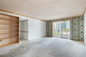 1420 Brickell Bay Dr #1206d, Miami, FL 33131, Sold 06/03/22