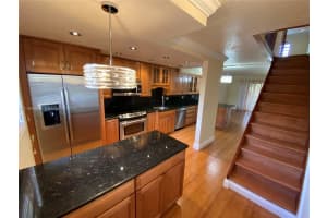 2608 W 60th St #120, Hialeah, FL 33016, Sold 06/02/22