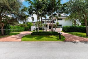 7239 W Lago Dr, Coral Gables, FL 33143, Sold 05/31/23
