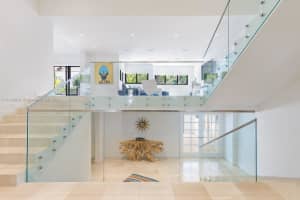 7239 W Lago Dr, Coral Gables, FL 33143, Sold 05/31/23