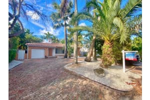 839 NE 73rd St, Miami, FL 33138, Sold 04/26/22