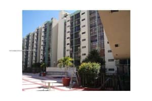 16909 N Bay Rd APT 416, Sunny Isles Beach, FL 33160, Sold 06/08/22
