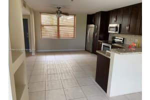 20401 NE 30th Ave Apt 314-8, Aventura, FL 33180, Sold 08/01/22