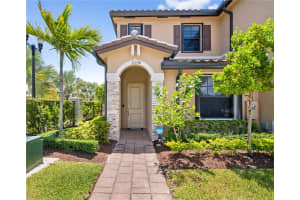 11338 SW 249th St, Princeton, FL 33032, Sold 07/08/22
