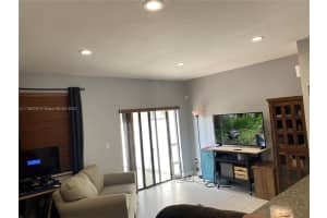 3502 W 88th St, Hialeah, FL 33018, Sold 06/20/22