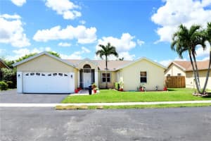 9560 NW 52nd Ct, Lauderhill, FL 33351, Sold 06/15/22
