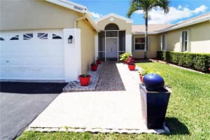 9560 NW 52nd Ct, Lauderhill, FL 33351, Sold 06/15/22