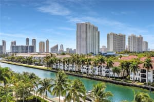 2950 NE 188th St APT 440, Aventura, FL 33180, Sold 10/11/22