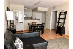 1155 Brickell Bay Dr APT 2105, Miami, FL 33131, Sold 10/12/22