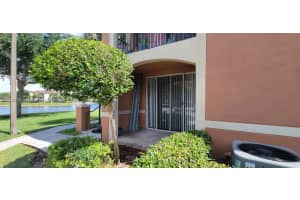 7980 N Nob Hill Rd APT 101, Tamarac, FL 33321, Sold 06/10/22