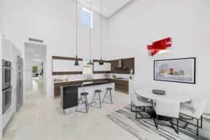6105 Laguna Dr W #6105, Miami Beach, FL 33141, Sold 04/11/23