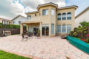 11137 NW 72nd Terrace, Doral, FL 33178, Sold 08/17/22