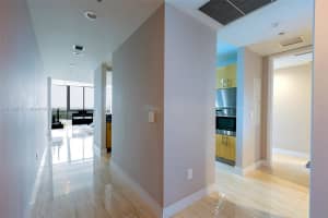 100 South Pointe Dr, Miami Beach, FL 33139, Sold 11/07/22