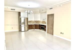 3001 NE 185th St APT 332, Aventura, FL 33180, Sold 05/31/22
