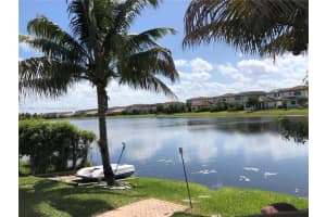 310 SW 113th Terrace, Pembroke Pines, FL 33025, Sold 08/01/22