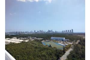 15051 Royal Oaks Ln APT 2402, North Miami, FL 33181, Sold 05/16/22