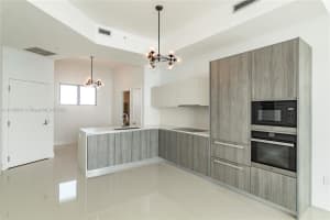 2900 NE 7th Ave, Miami, FL 33137, Sold 05/31/22